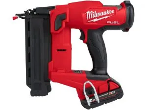 Milwaukee Viimeistelynaulain M18 CN18GS-202X