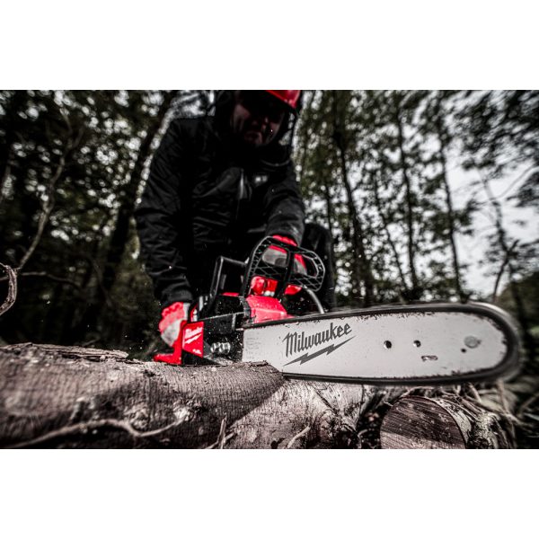 Milwaukee M18 FCHS Fuel Akkuketjusaha 40 cm laipalla - Image 2