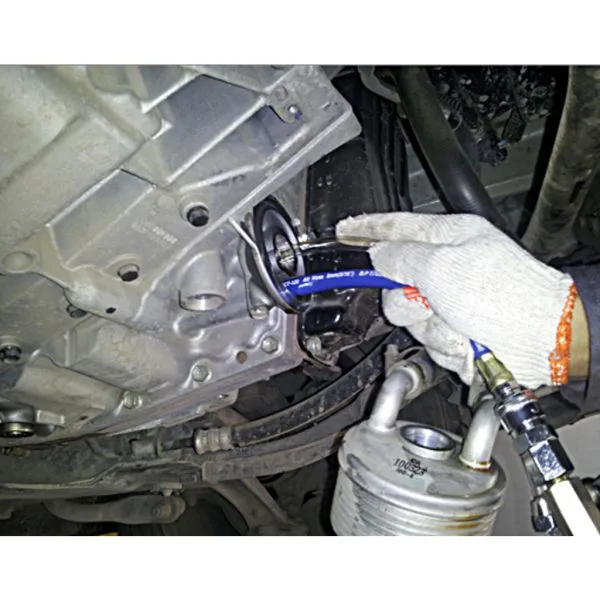Brilliant Tools BT626050 vaihteiston huuhtelu ja öljynvaihtolaite automaattilaatikoille. - Image 2
